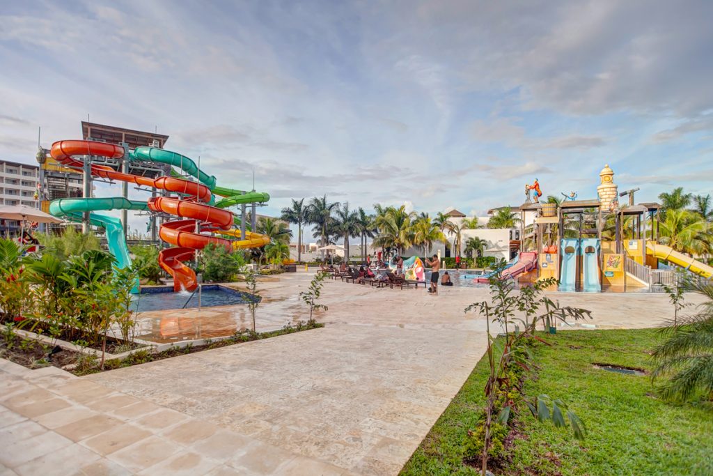 Kids Pool Area.