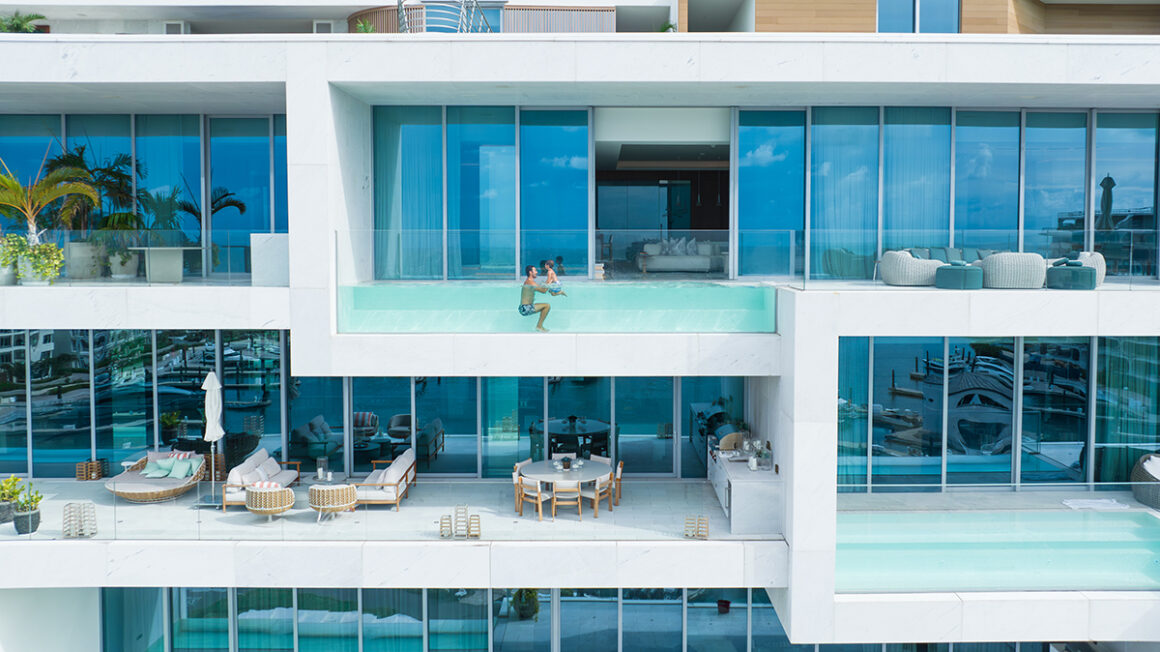 ALB_Cube_Pool_Romain-Reglade