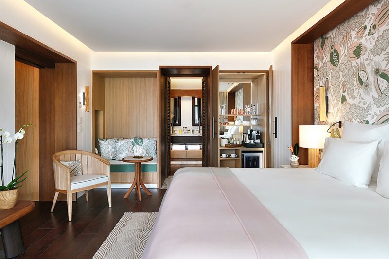 Hôtel Barrière Le Carl Gustaf Room