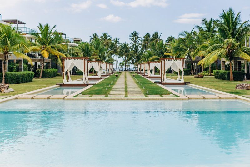 Pool View_1600